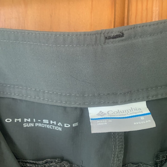 Ladies Columbia pants. Great for golf - Picture 4 of 4